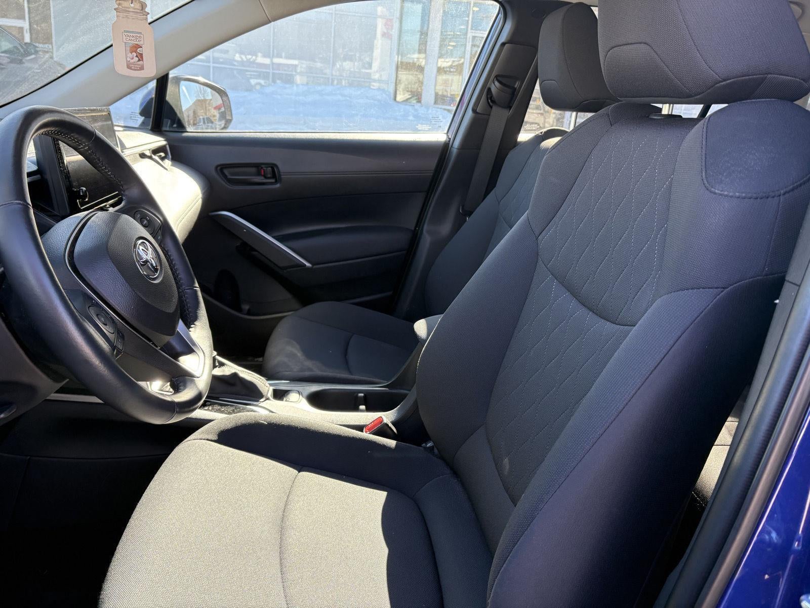 2023 Toyota COROLLA CROSS L LE