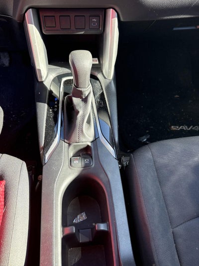 2023 Toyota COROLLA CROSS L LE