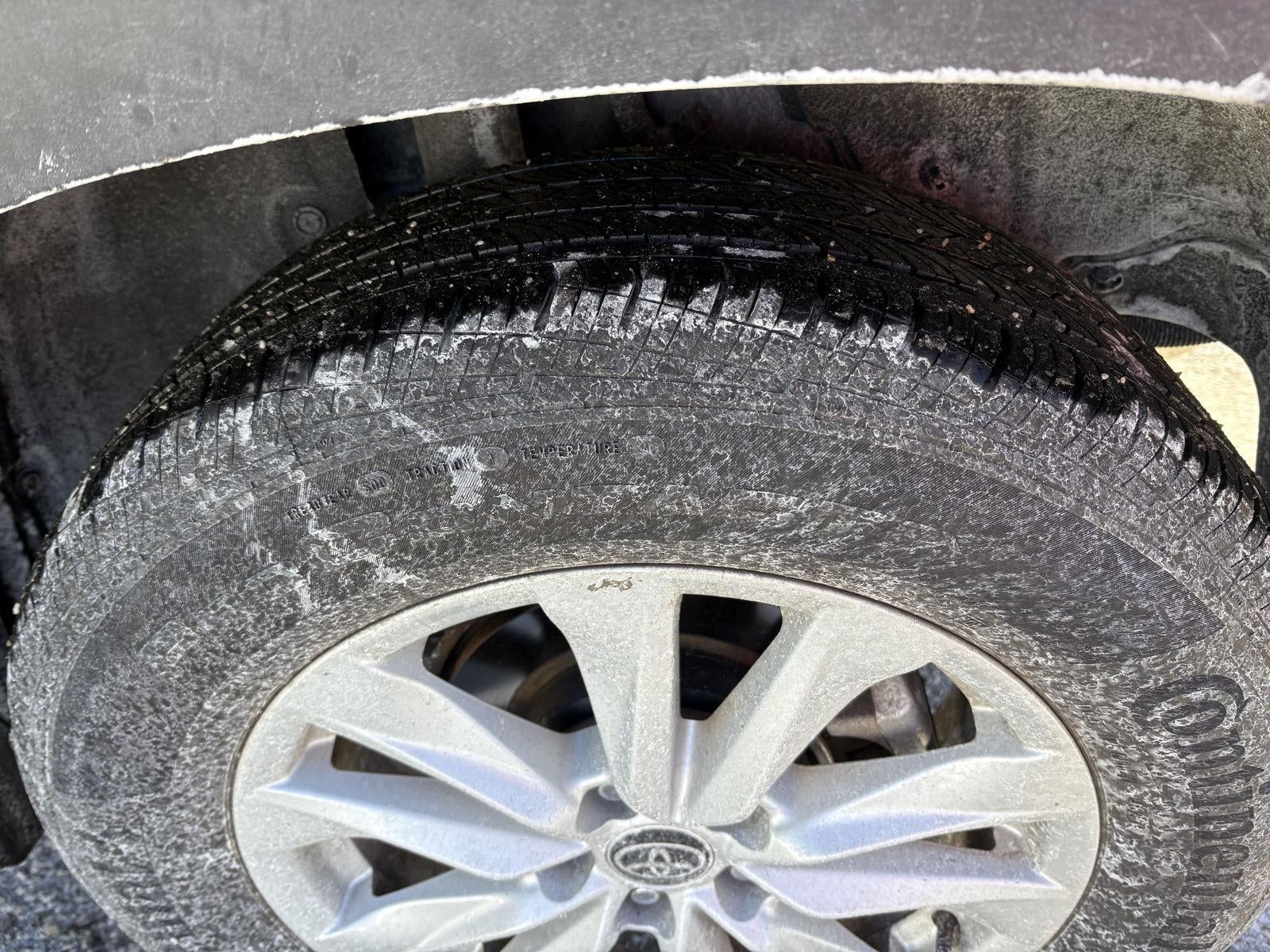 2023 Toyota COROLLA CROSS L LE