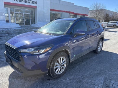 2023 Toyota COROLLA CROSS L LE