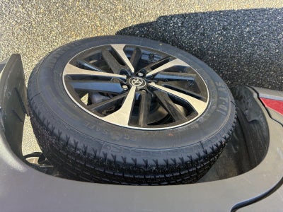 2023 Toyota Corolla Cross Hybrid XSE