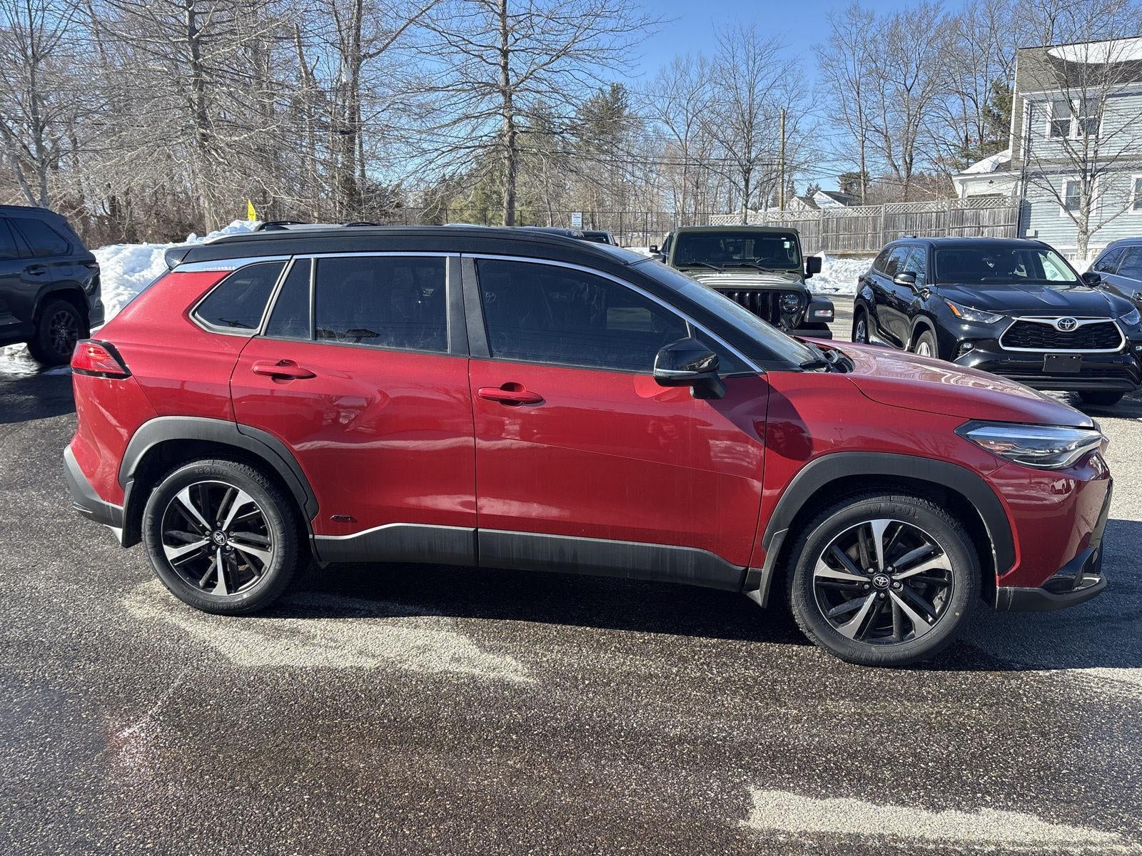 2023 Toyota Corolla Cross Hybrid XSE