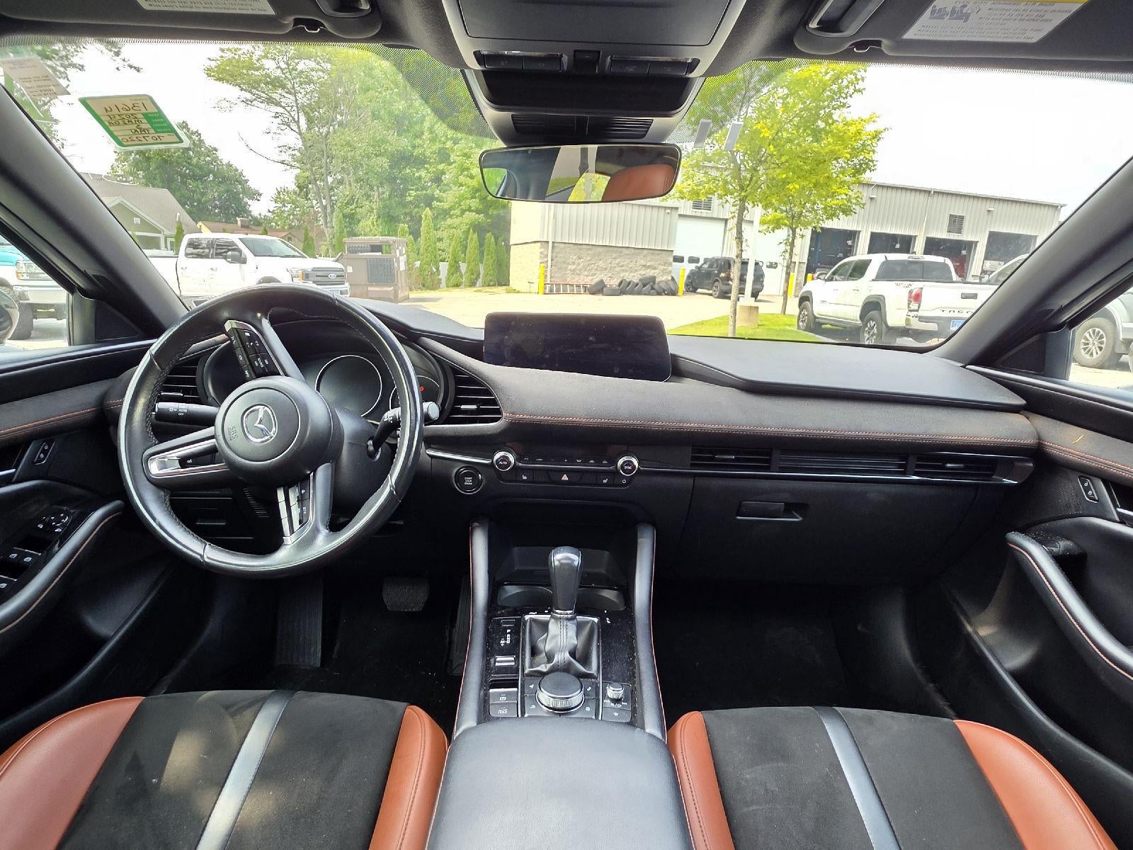 2024 Mazda Mazda3 Hatchback 2.5 Carbon Turbo