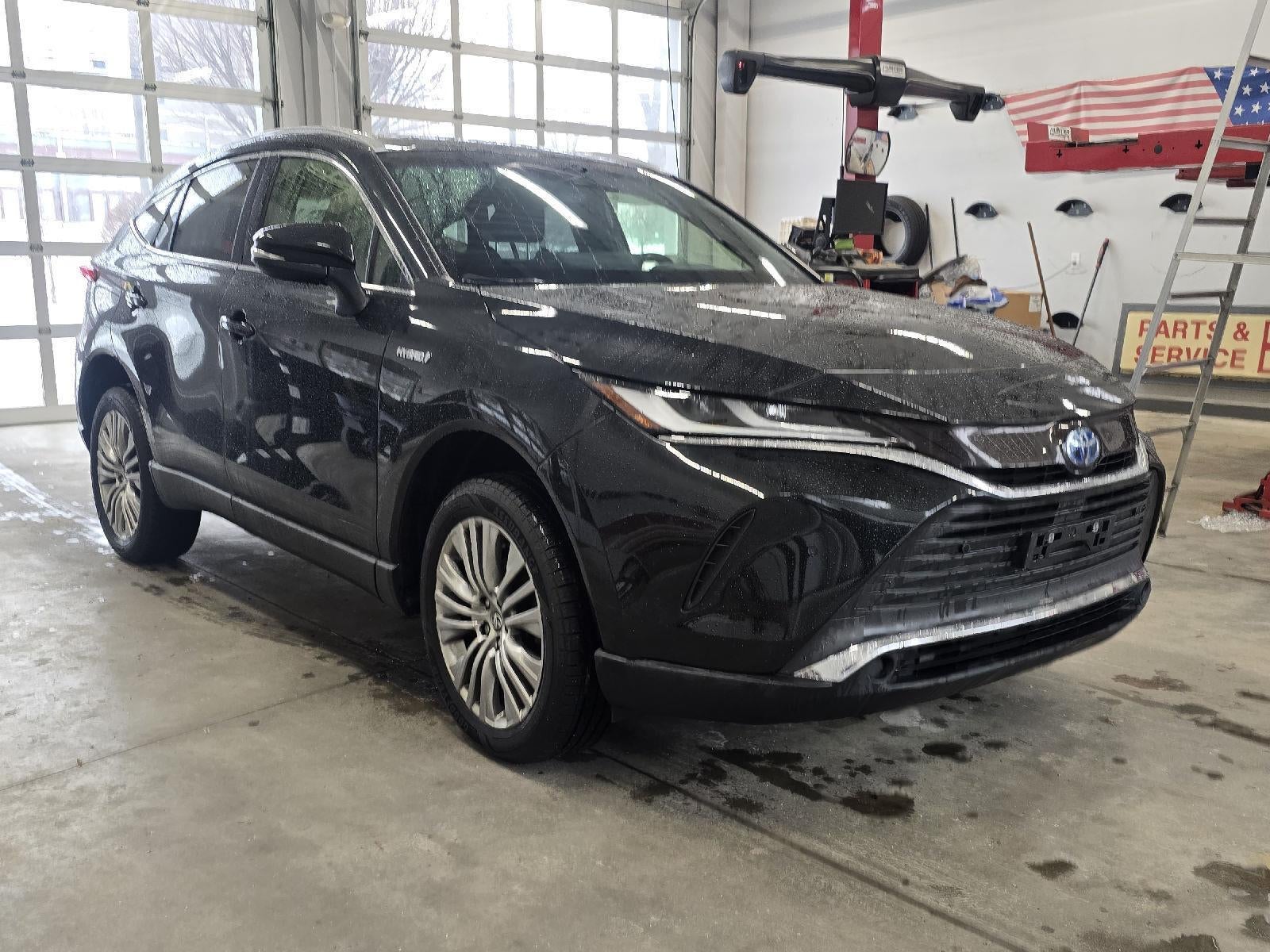 2021 Toyota Venza XLE