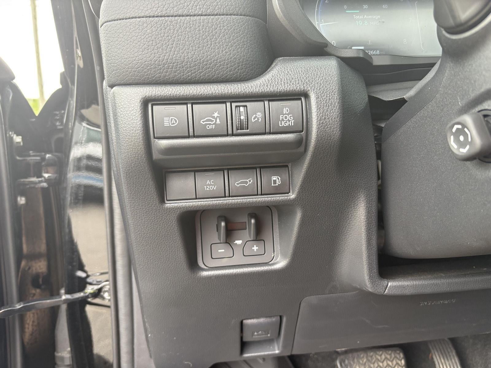 2025 Toyota Land Cruiser Base