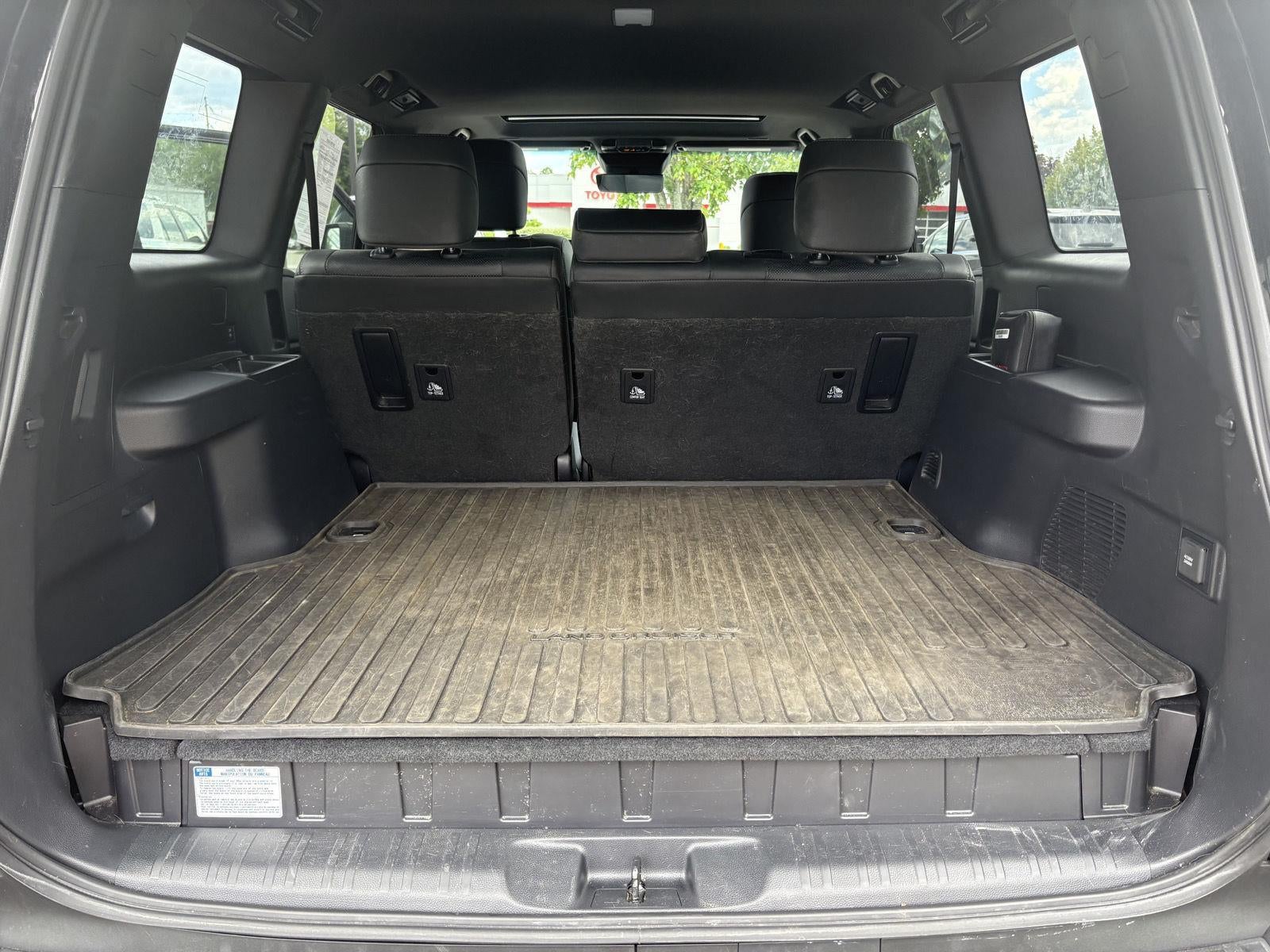 2025 Toyota Land Cruiser Base