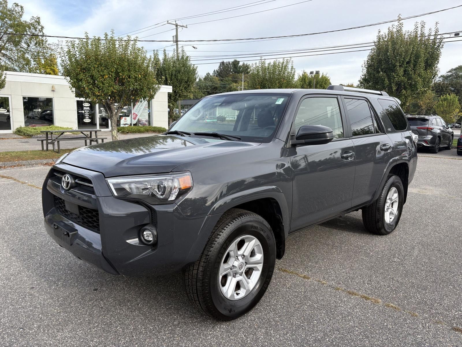 2024 Toyota 4Runner SR5