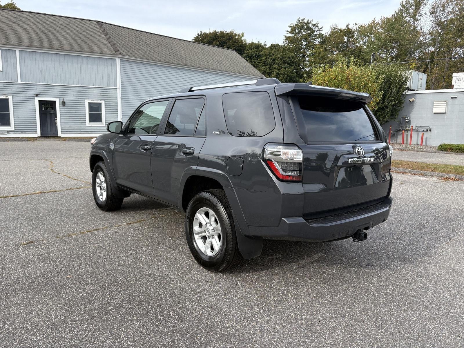 2024 Toyota 4Runner SR5