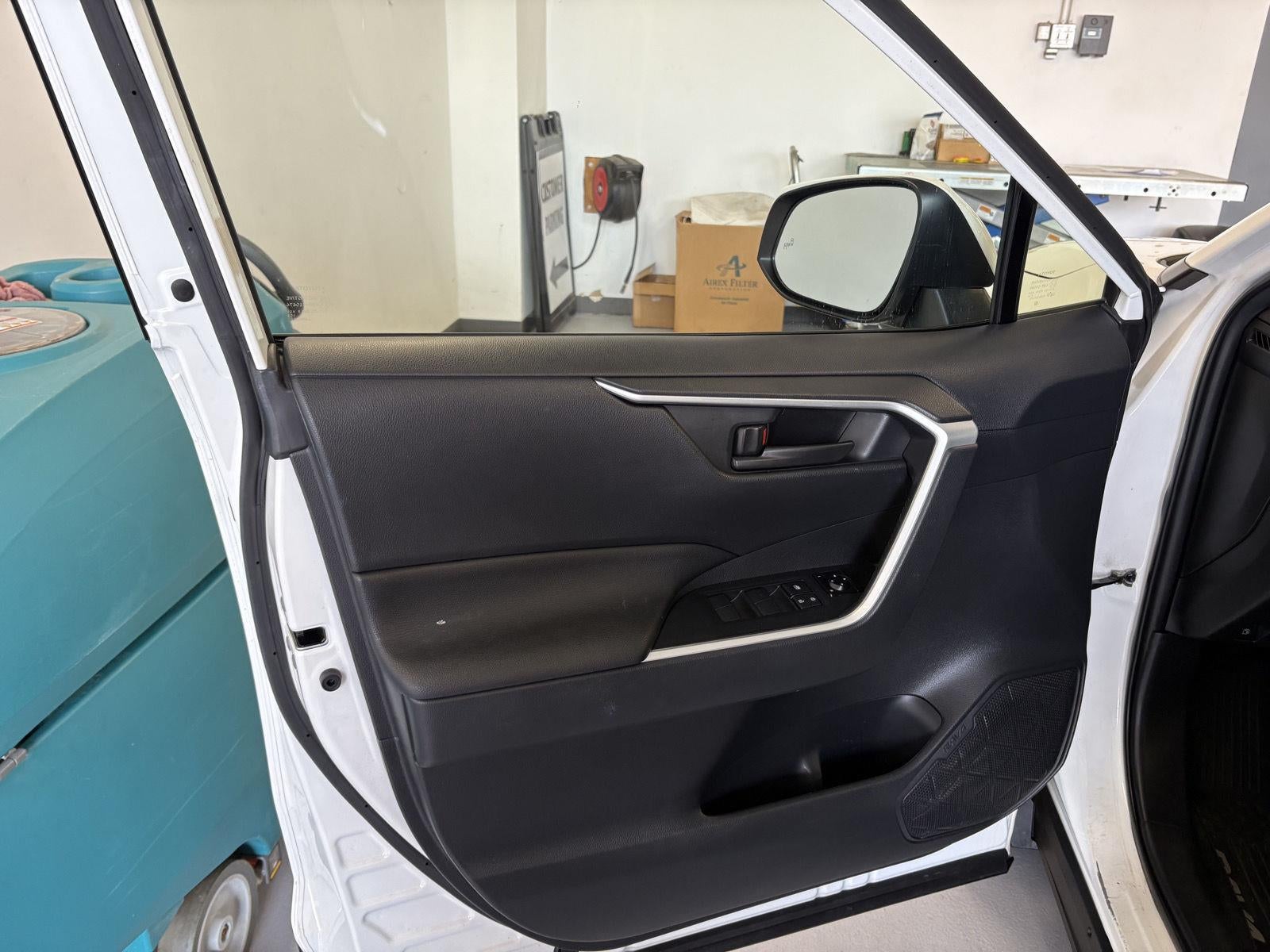 2021 Toyota RAV4 Prime SE