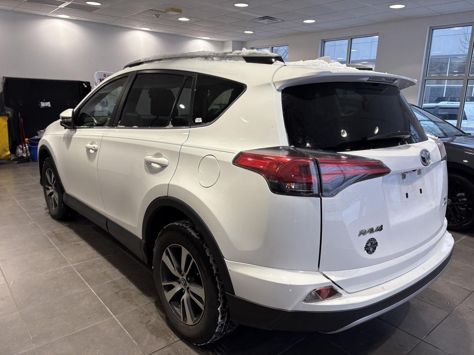 2018 Toyota RAV4 XLE