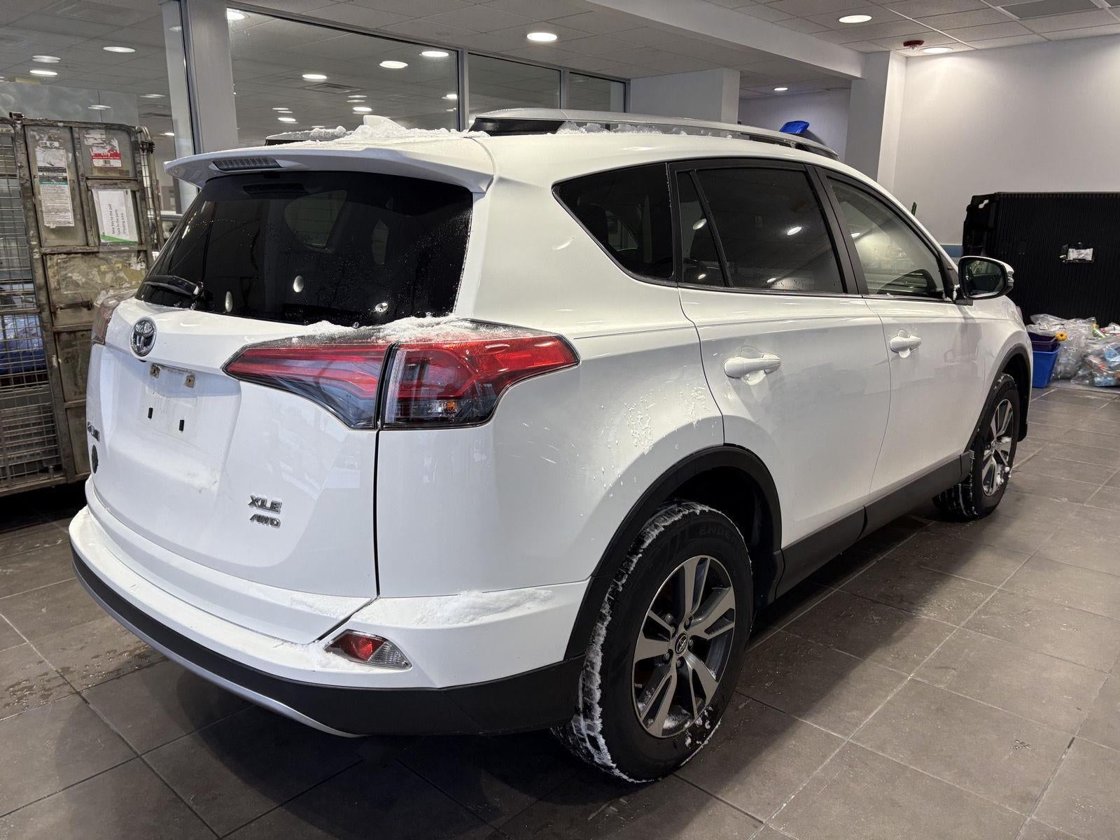 2018 Toyota RAV4 XLE