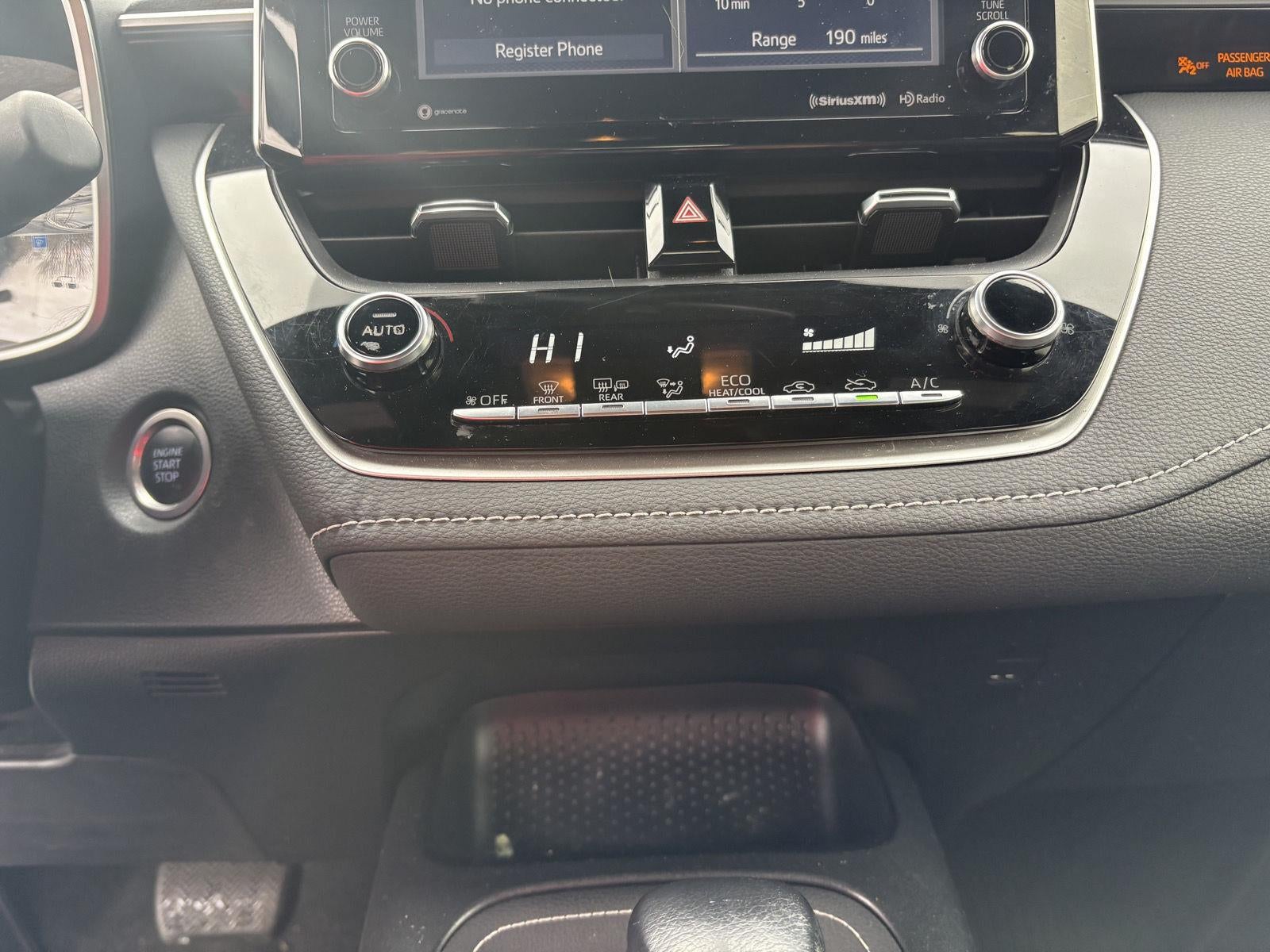 2022 Toyota Corolla Hatchback SE