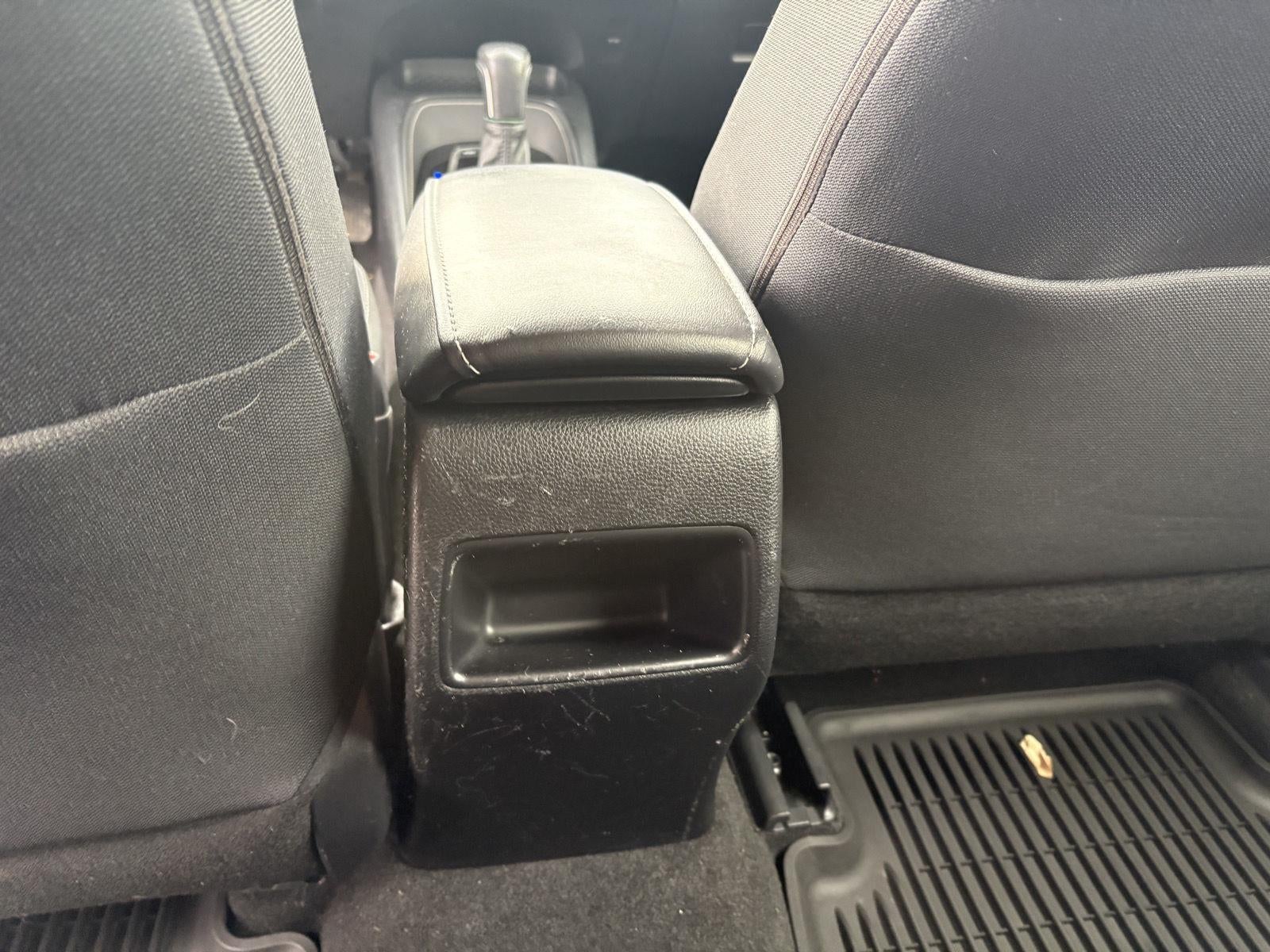 2022 Toyota Corolla Hatchback SE