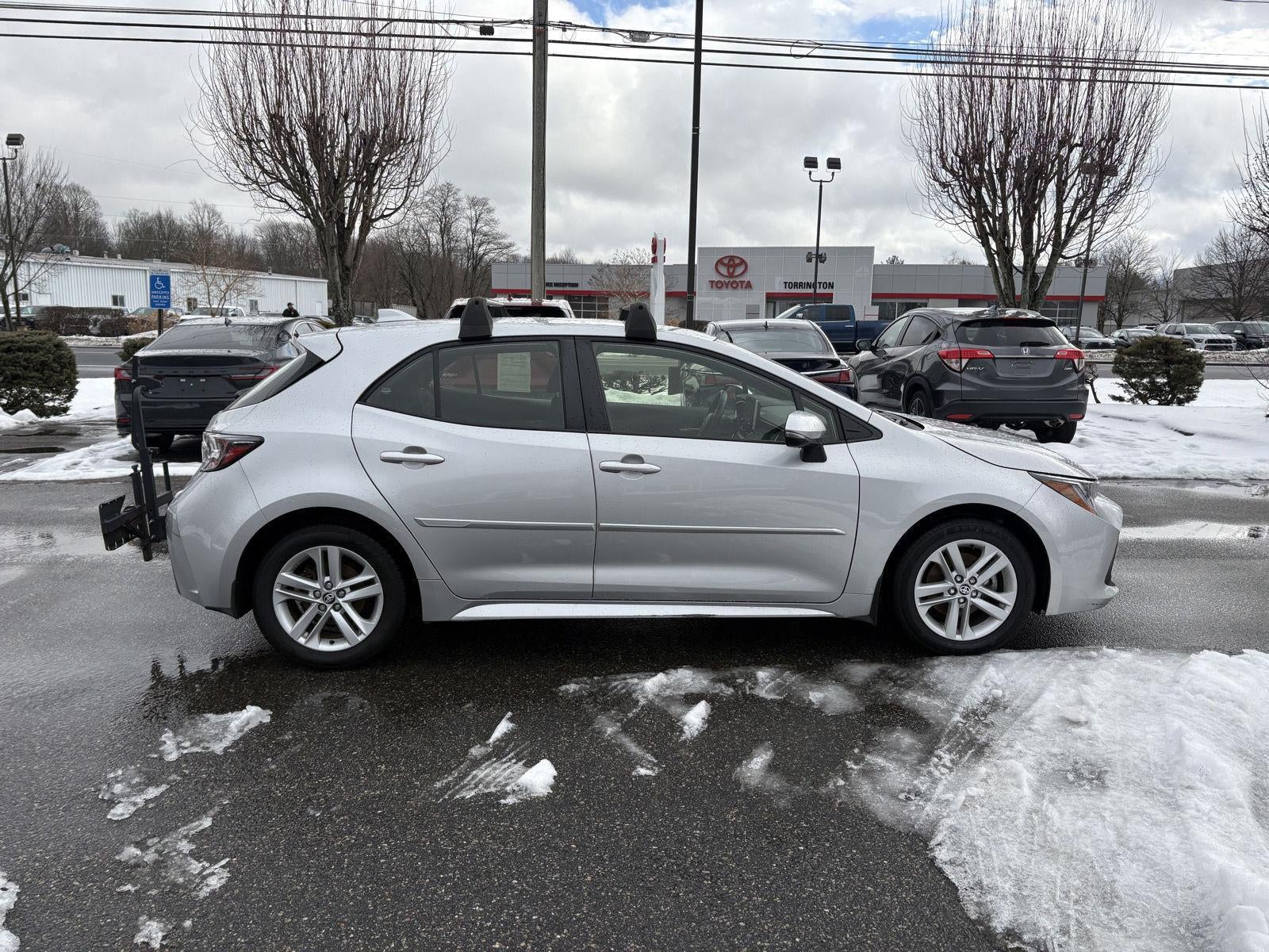2022 Toyota Corolla Hatchback SE